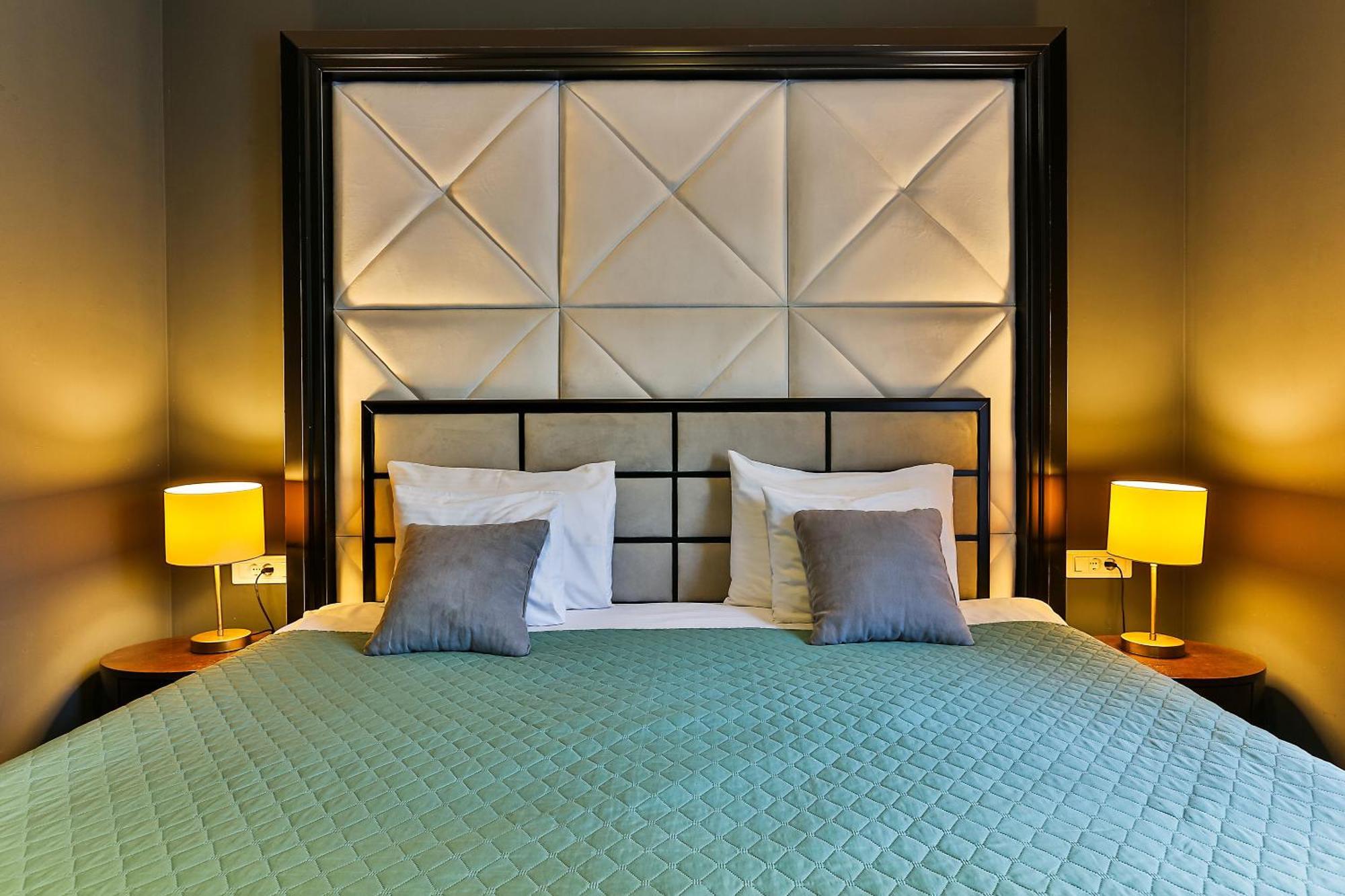 Maresia Boutique Suites Budua Esterno foto