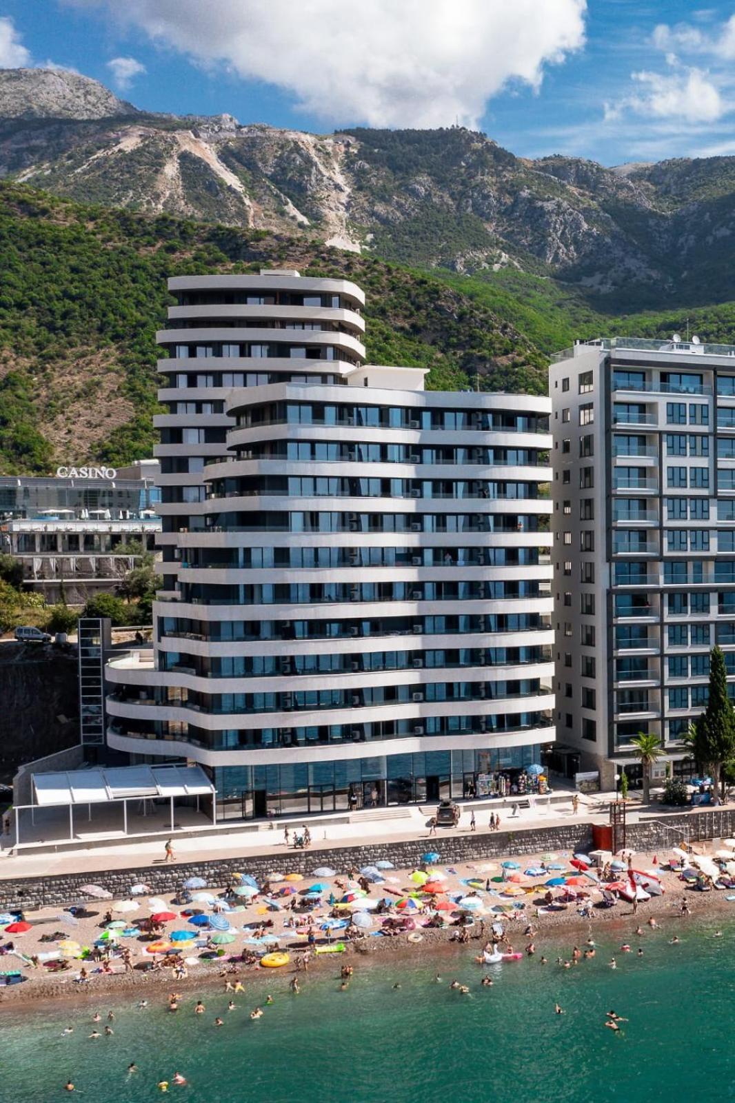 Maresia Boutique Suites Budua Esterno foto